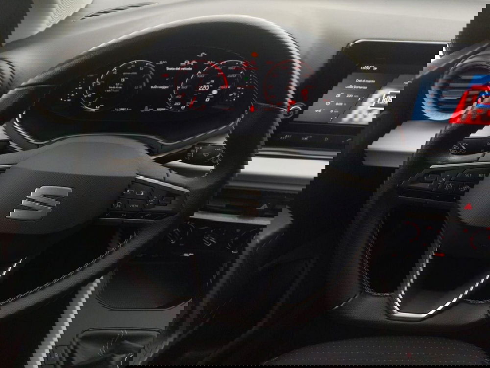 SEAT Arona usata a Bari (8)