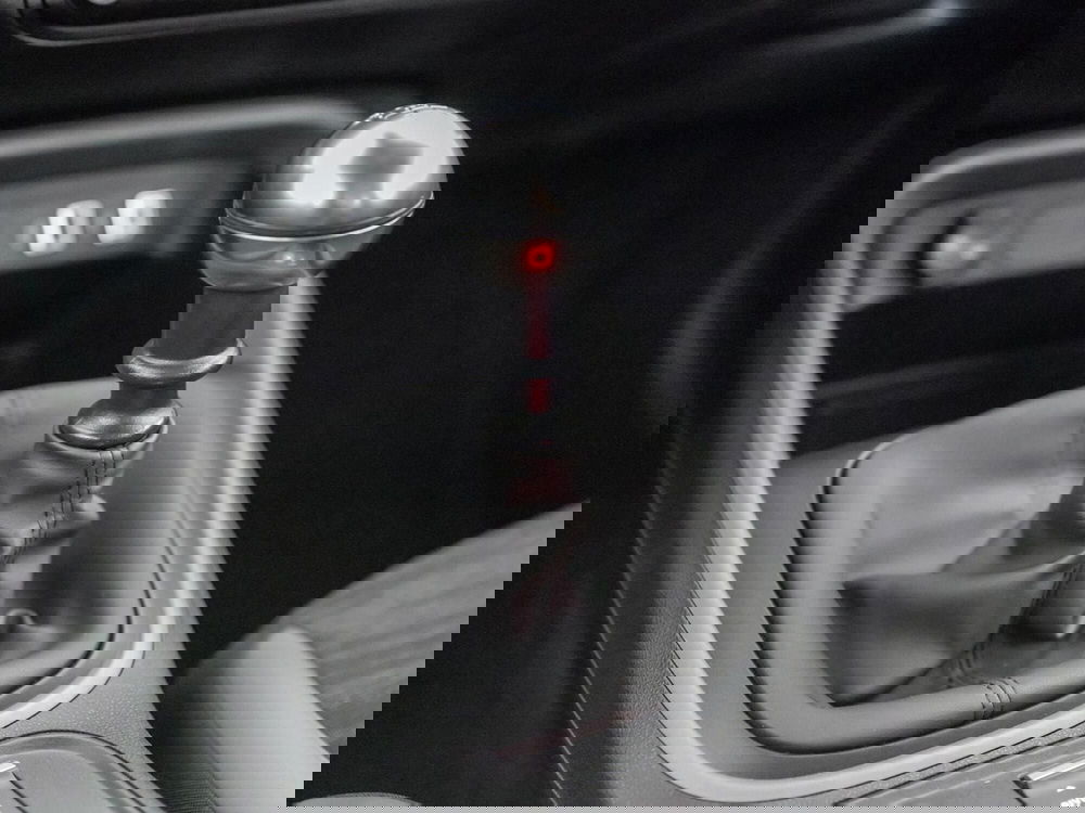 Jeep Avenger usata a Foggia (16)