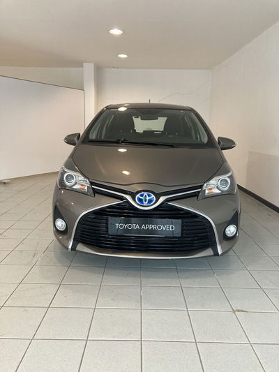 Toyota Yaris 1.5 Hybrid 5 porte Active del 2016 usata a Barletta