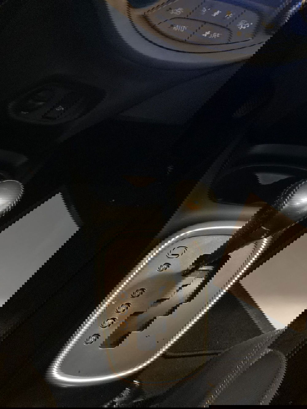 Toyota Yaris usata a Barletta-Andria-Trani (14)