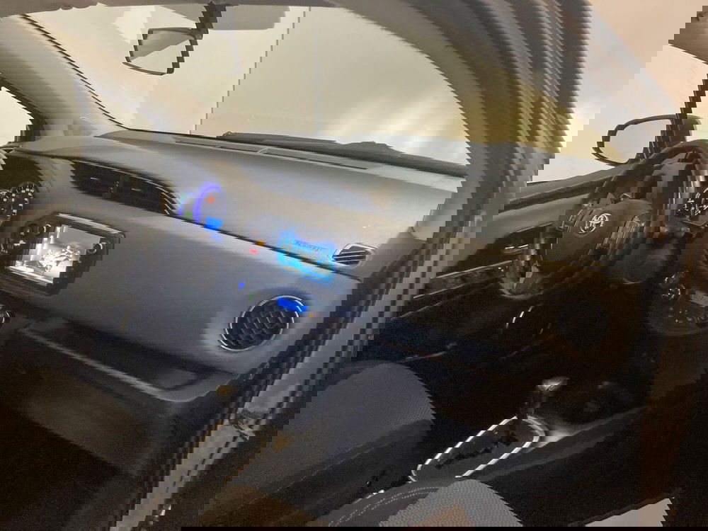 Toyota Yaris usata a Barletta-Andria-Trani (17)