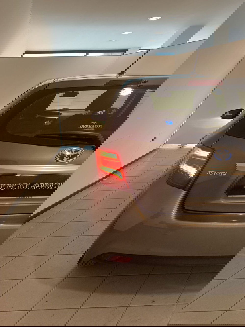 Toyota Yaris usata a Barletta-Andria-Trani (20)