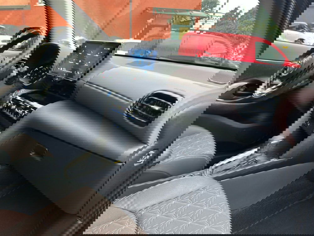 Toyota Yaris Cross usata a Vercelli (18)