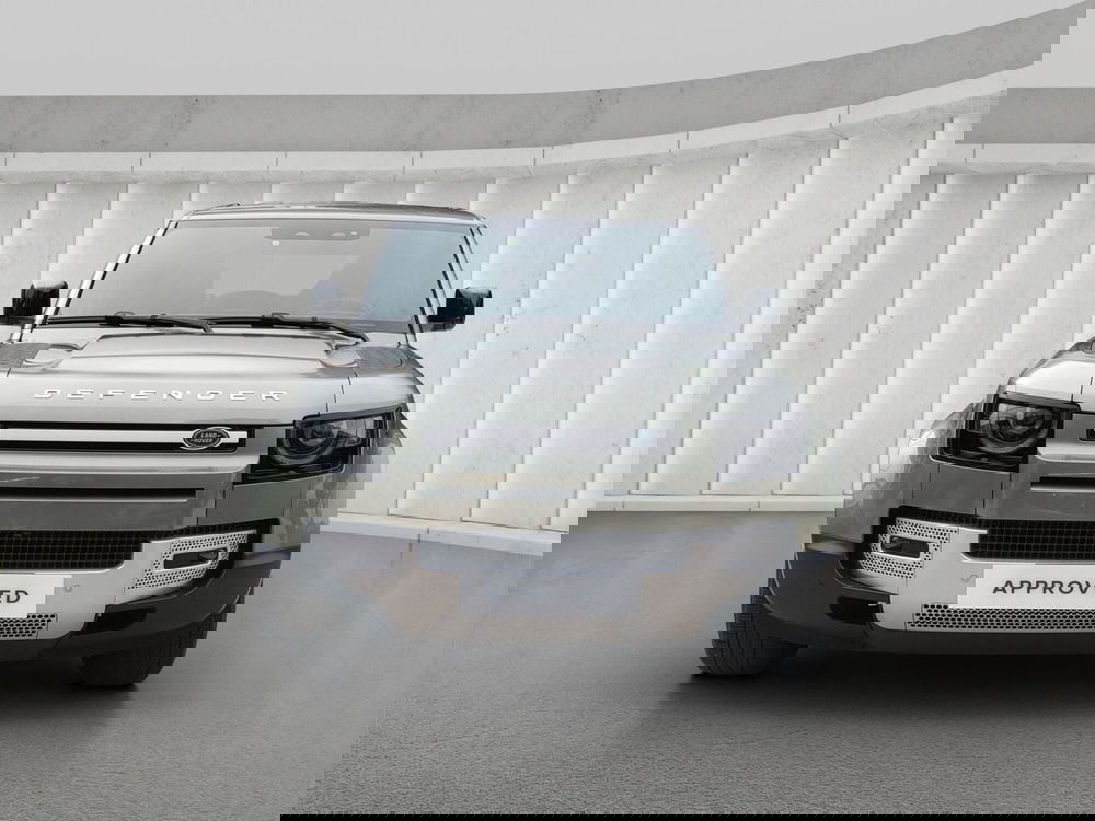 Land Rover Defender usata a Lecco (8)