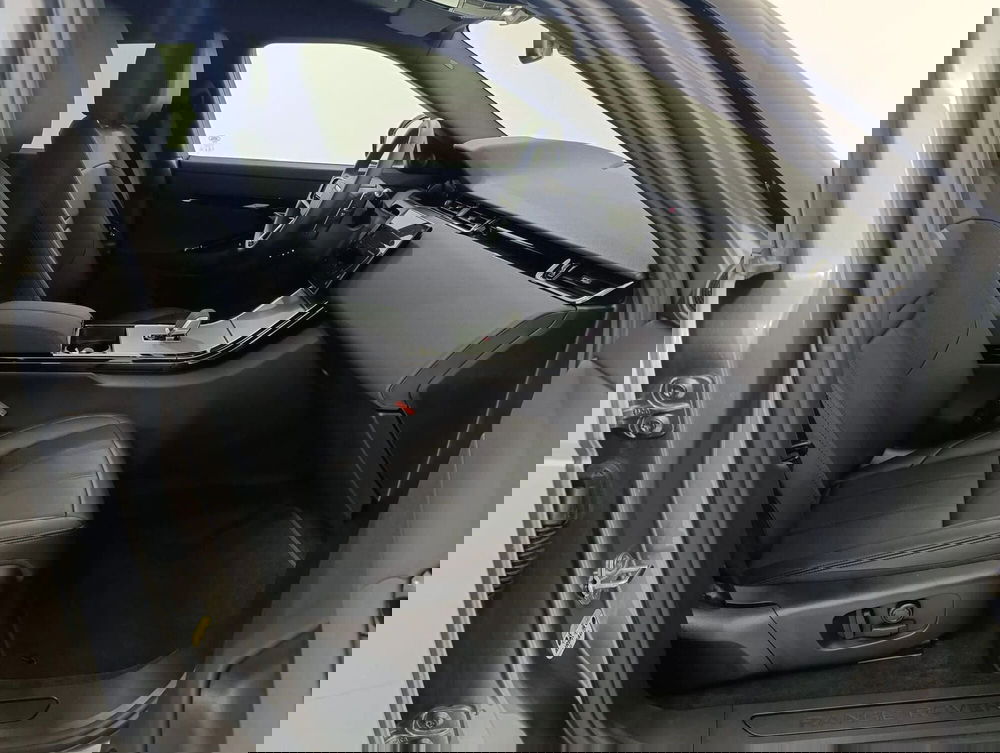 Land Rover Range Rover Evoque nuova a Pesaro-Urbino (3)