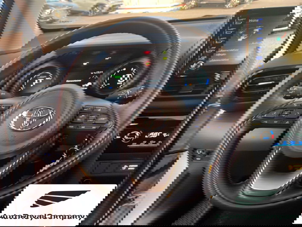 Toyota Yaris Cross usata a Roma (13)