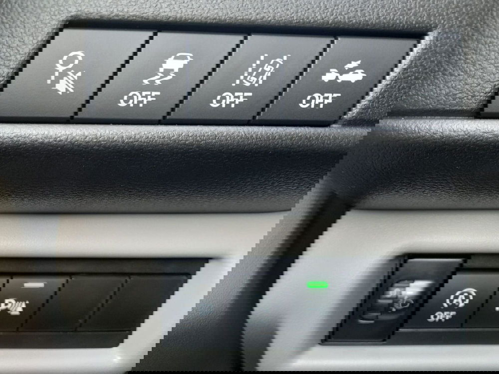 Suzuki Swift nuova a L'Aquila (10)