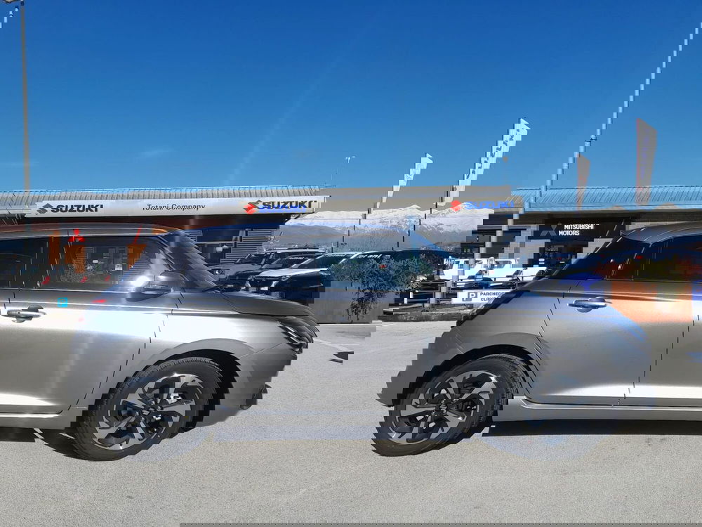 Suzuki Swift nuova a L'Aquila (2)