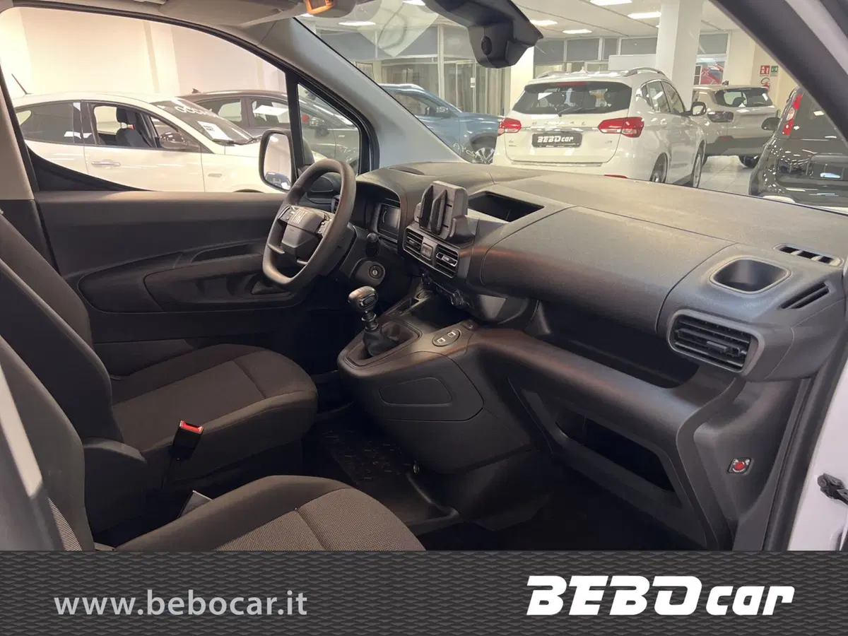 Fiat Doblò Furgone nuova a Torino (19)