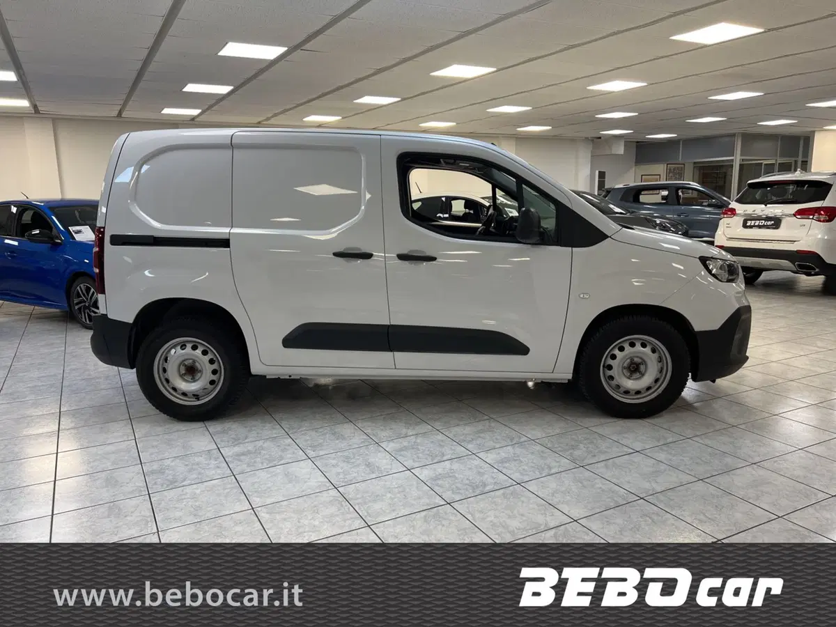 Fiat Doblò Furgone nuova a Torino (5)