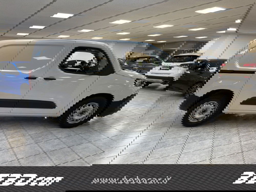 Fiat Doblò Furgone nuova a Torino (5)