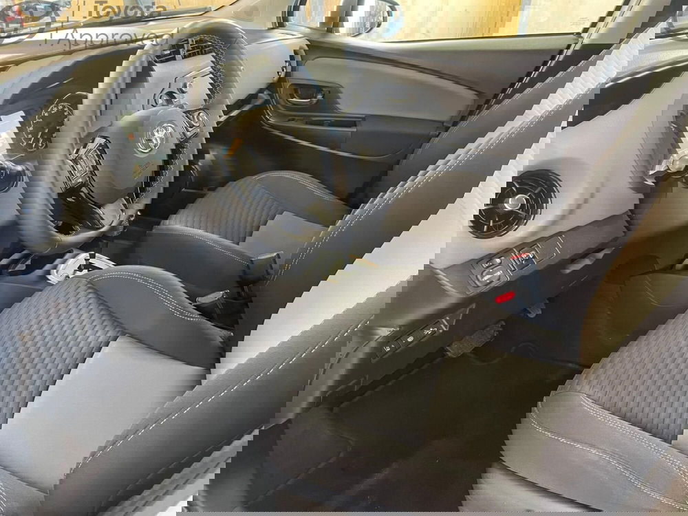 Toyota Yaris usata a Reggio Calabria (11)