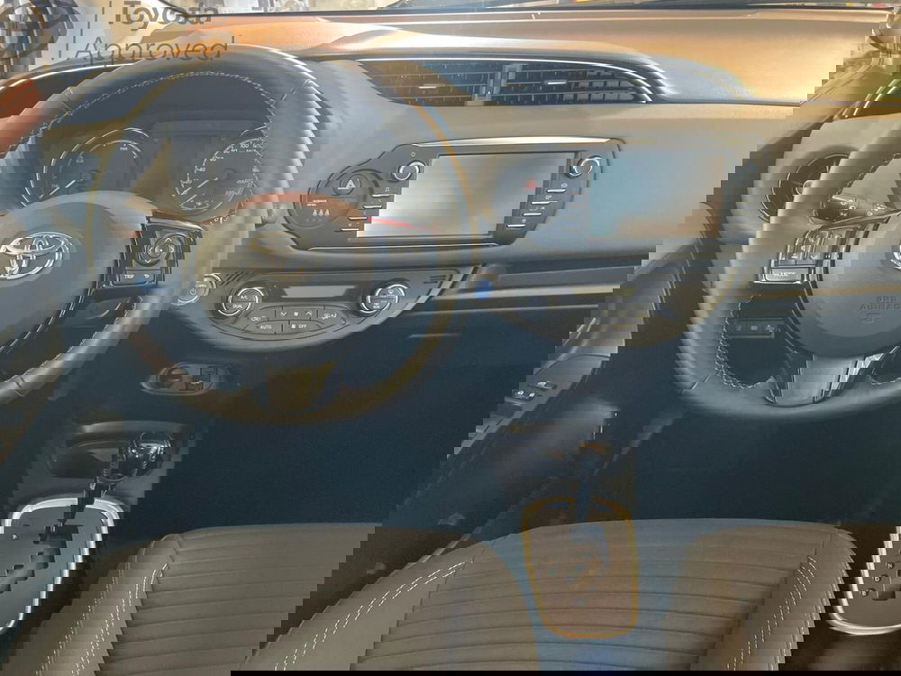 Toyota Yaris usata a Reggio Calabria (9)