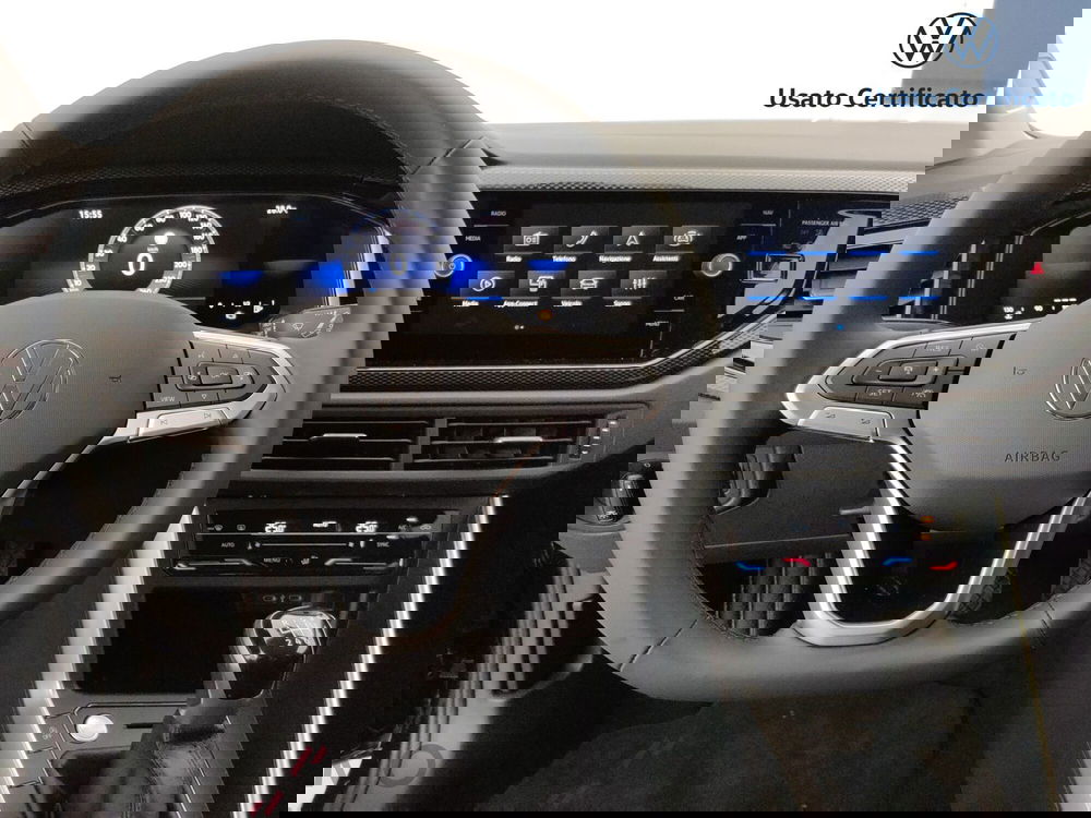 Volkswagen Taigo nuova a Varese (15)