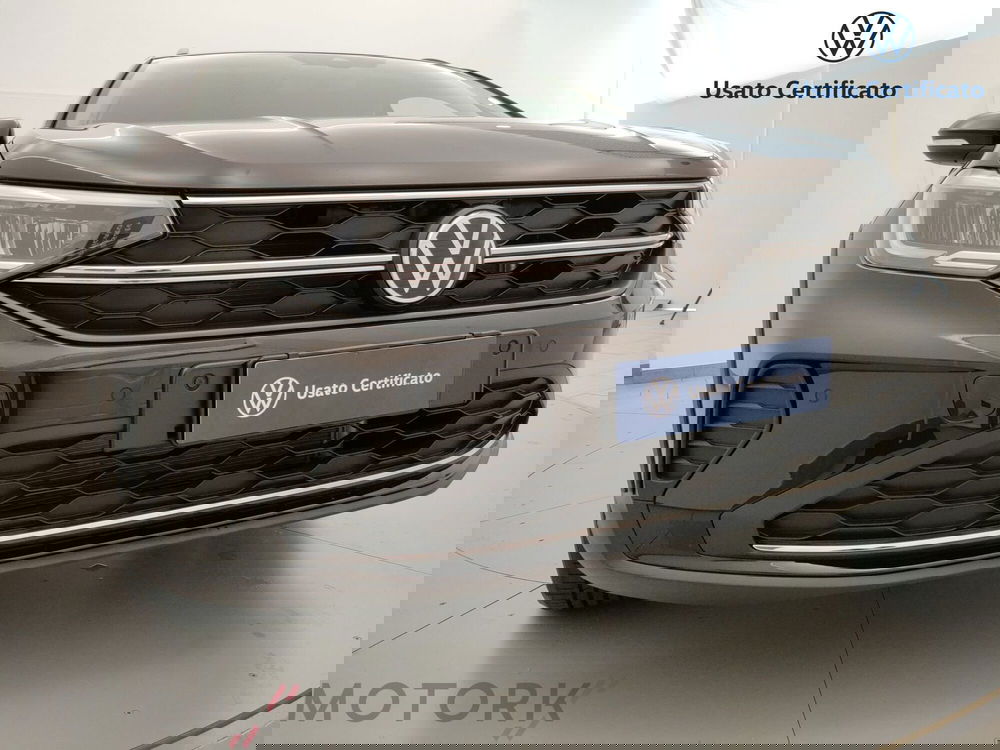 Volkswagen Taigo nuova a Varese (7)