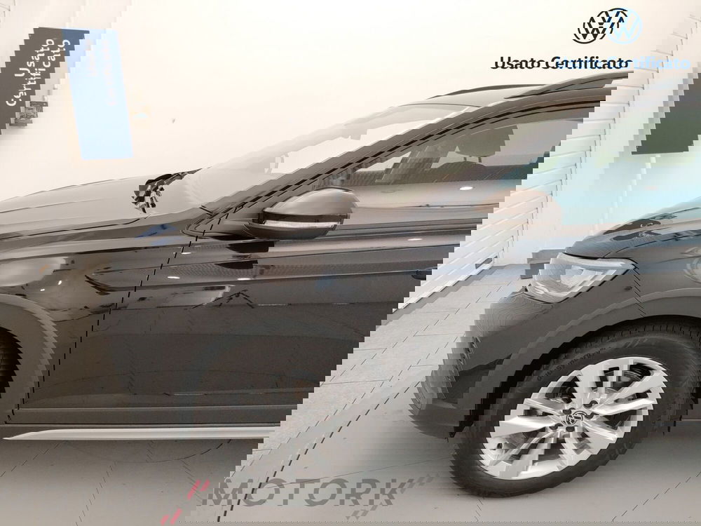 Volkswagen Taigo nuova a Varese (8)