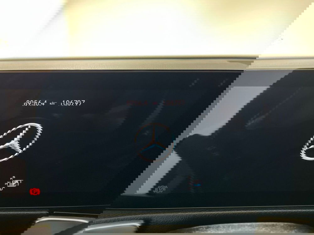 Mercedes-Benz GLB usata a Napoli (13)