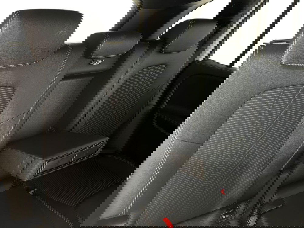 Mercedes-Benz GLB usata a Napoli (16)