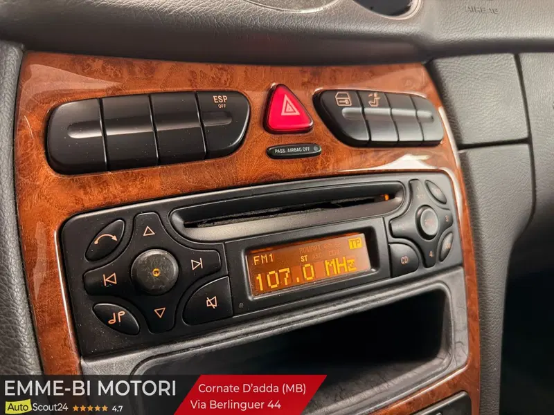 Mercedes-Benz CLK usata a Lecco (12)