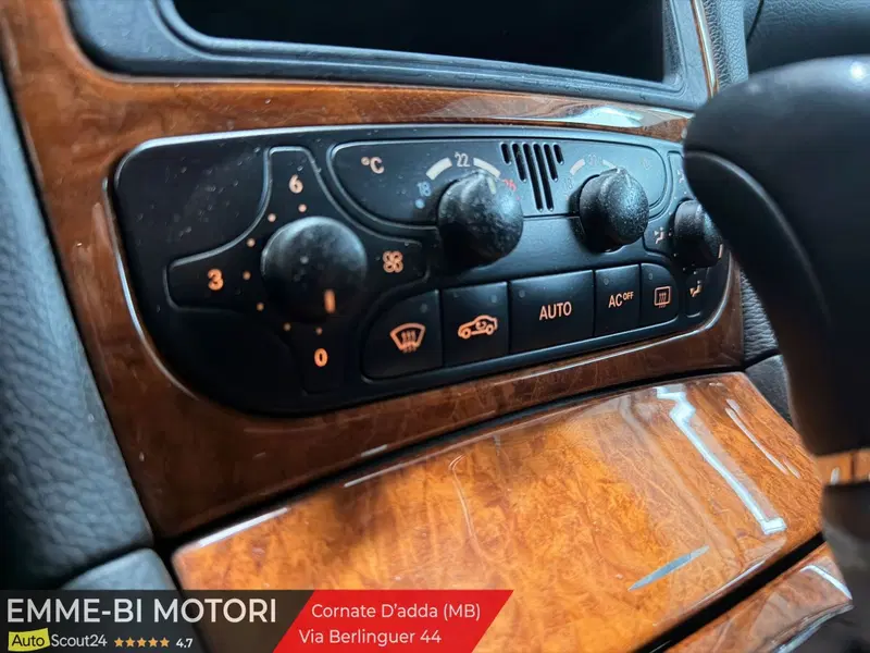 Mercedes-Benz CLK usata a Lecco (13)