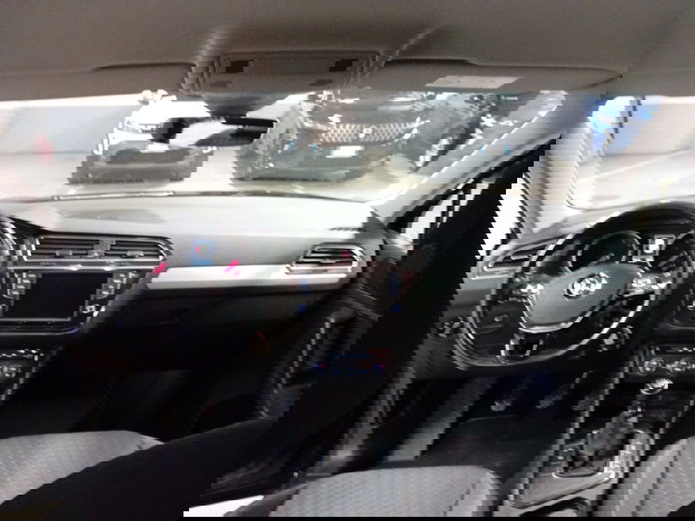 Volkswagen Tiguan nuova a Vicenza (13)