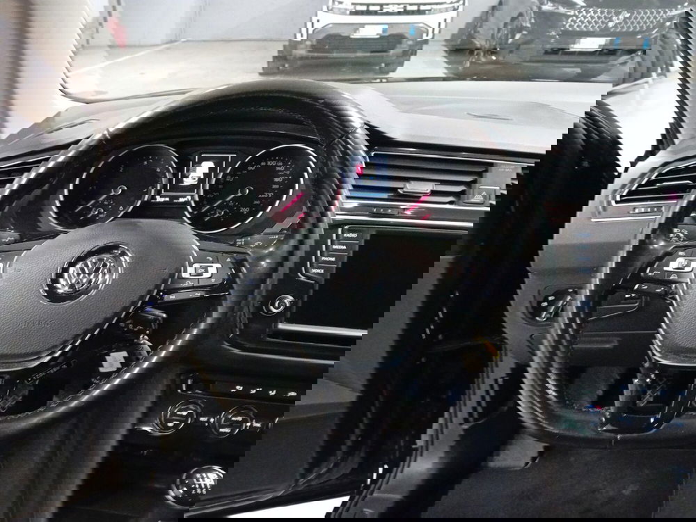 Volkswagen Tiguan nuova a Vicenza (14)