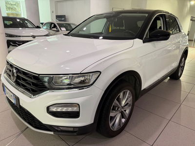 Volkswagen T-Roc 1.0 TSI 115 CV Style BlueMotion Technology del 2019 usata a Genova