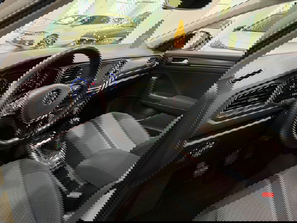 Volkswagen T-Roc usata a Genova (7)