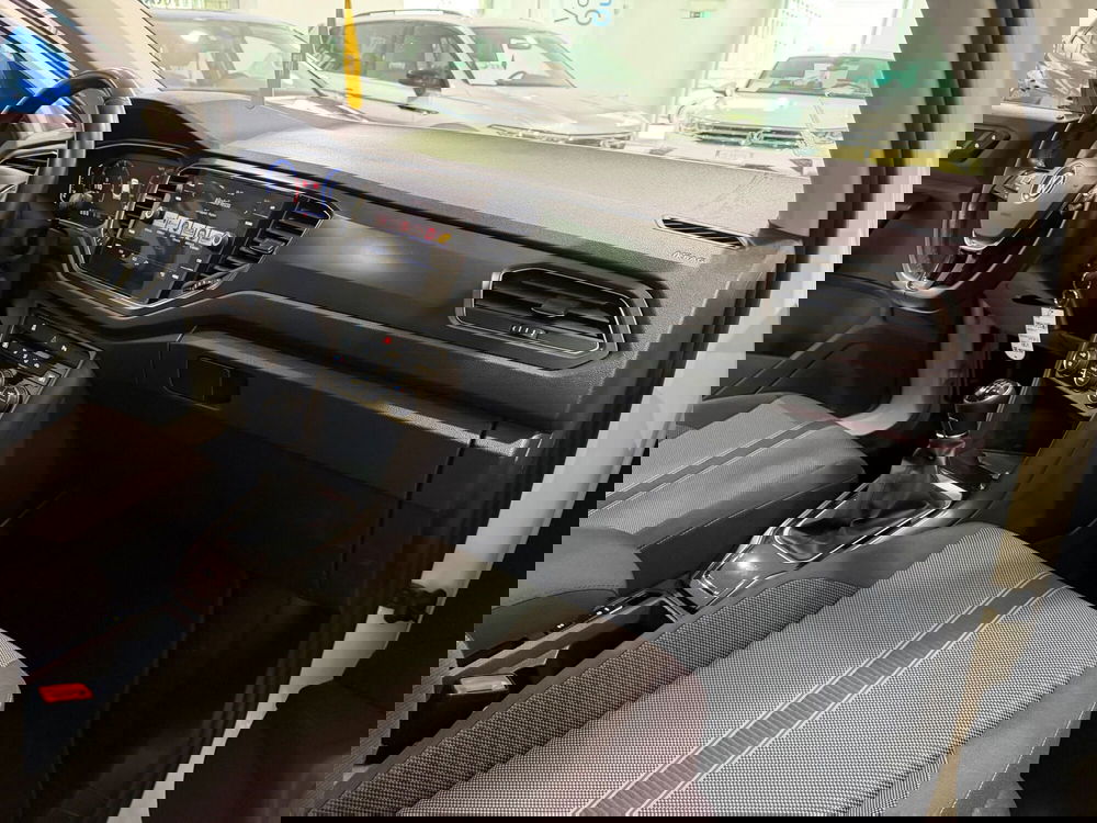 Volkswagen T-Roc usata a Genova (9)