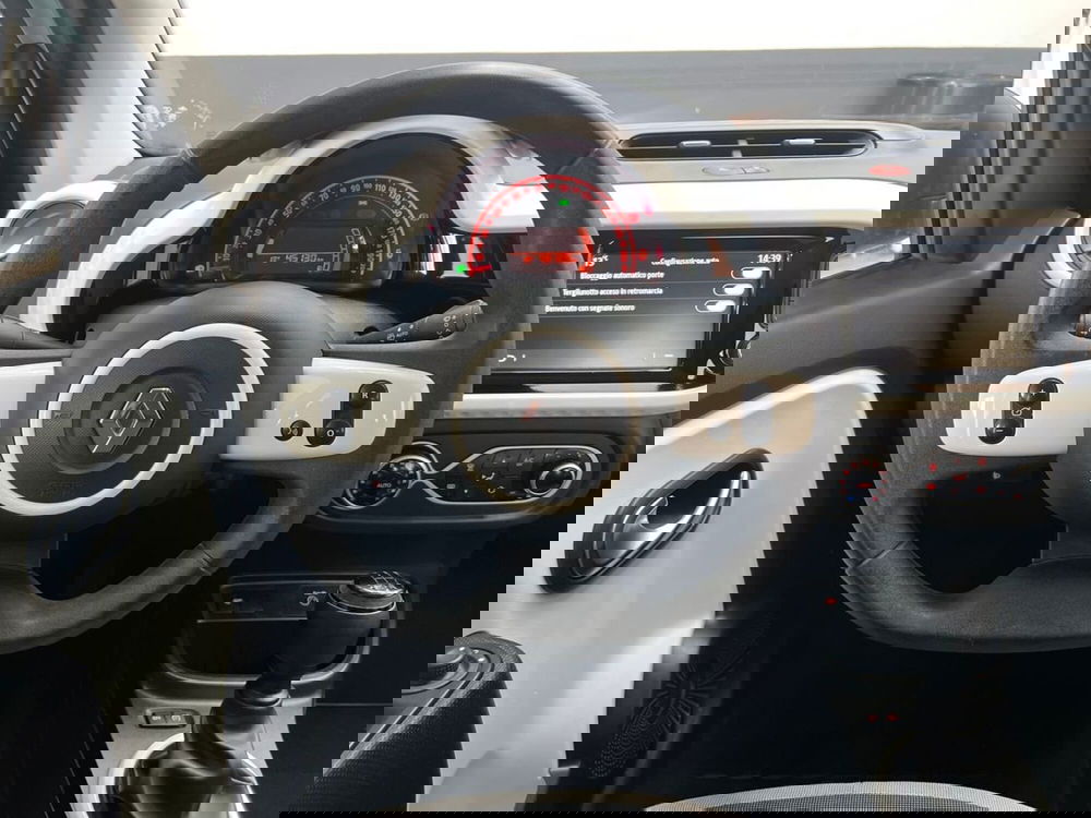 Renault Twingo usata a Roma (10)