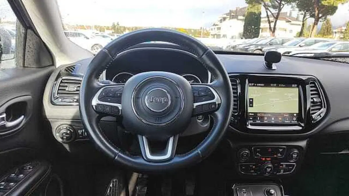 Jeep Compass usata a Firenze (15)