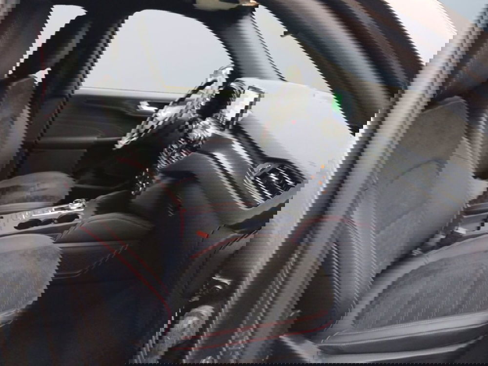 Ford Kuga usata a Milano (11)