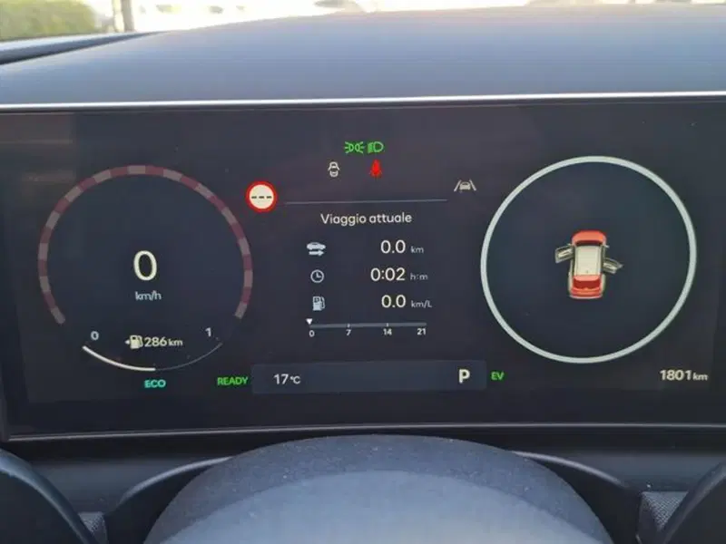 Hyundai Tucson nuova a Salerno (11)