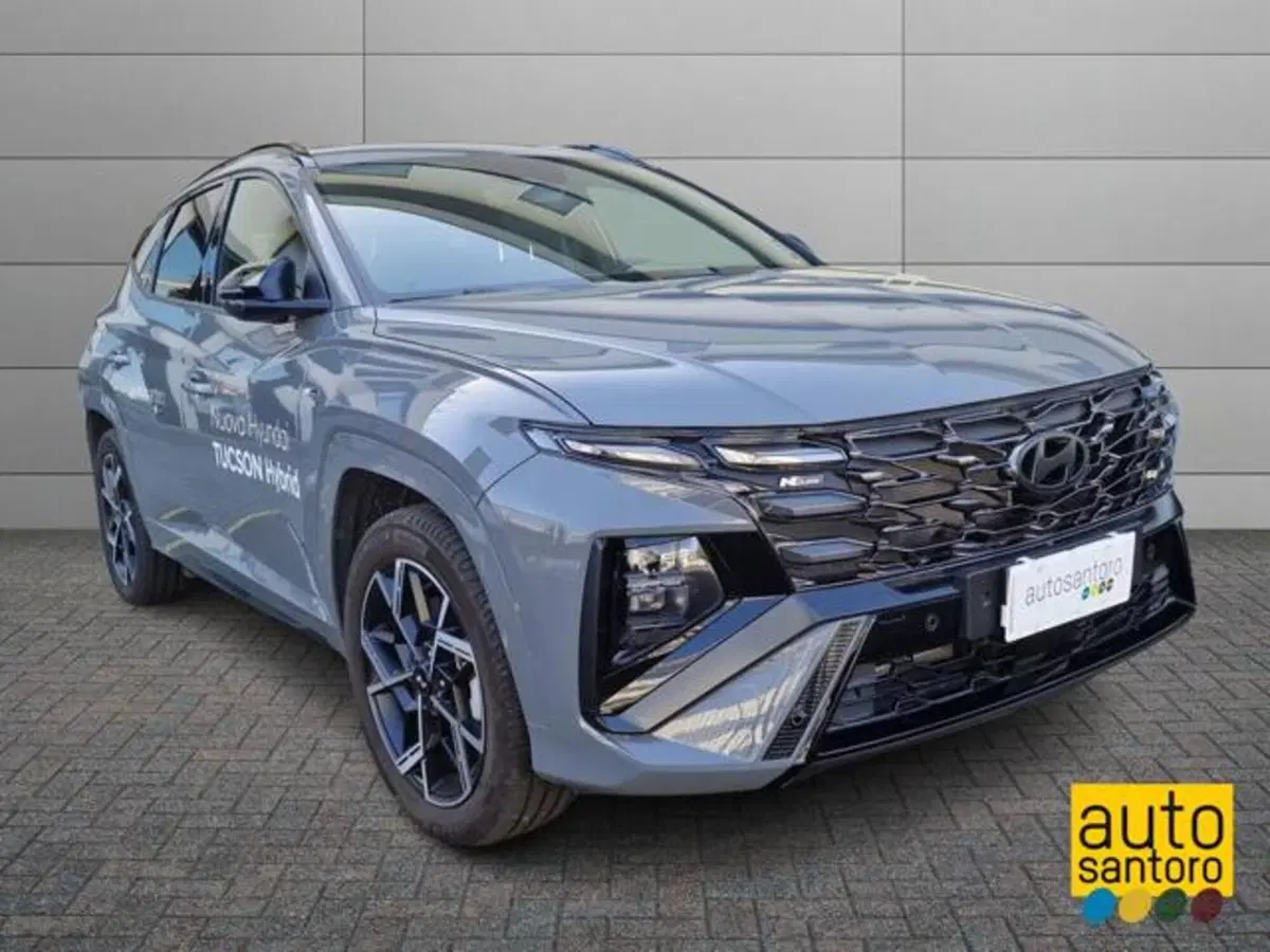 Hyundai Tucson nuova a Salerno (2)