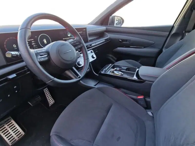 Hyundai Tucson nuova a Salerno (9)