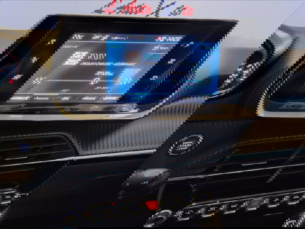 Peugeot 208 usata a Milano (10)