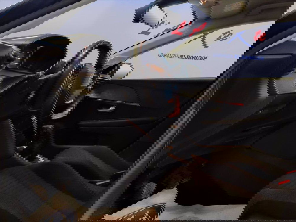 Peugeot 208 usata a Milano (7)