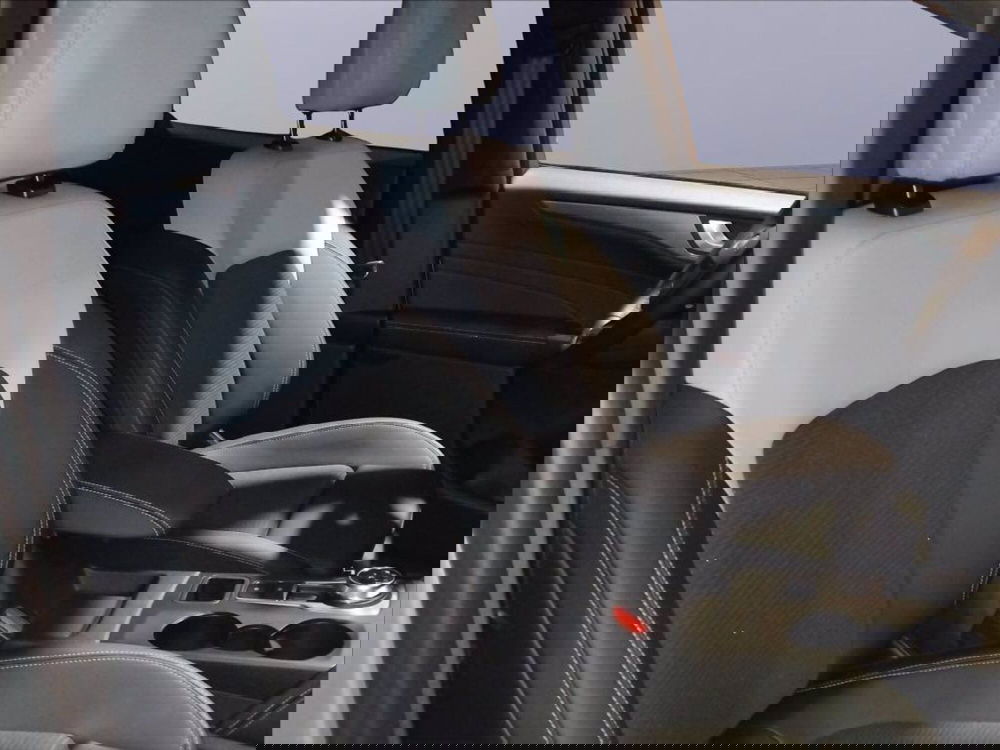 Ford Kuga nuova a Milano (10)