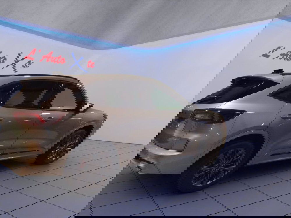 Ford Kuga nuova a Milano (7)