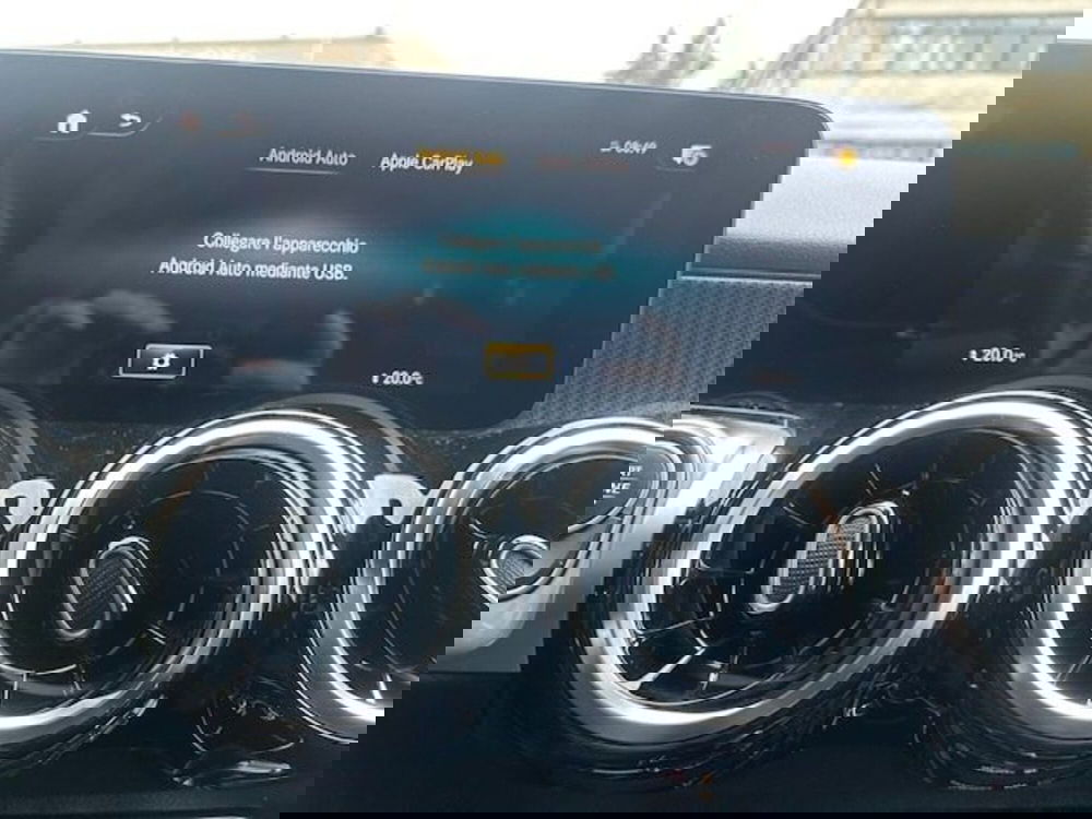 Mercedes-Benz GLB usata a Potenza (13)