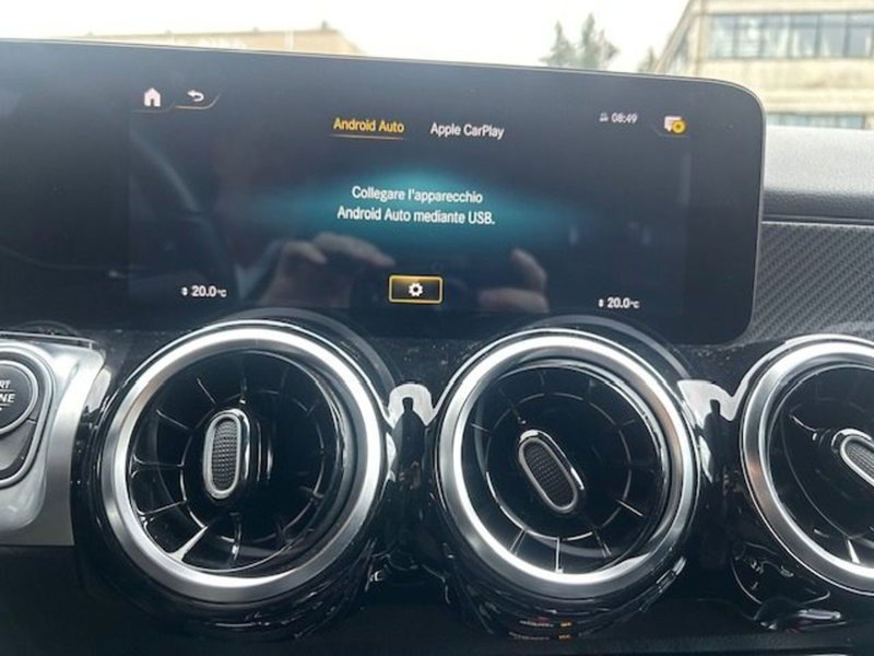 Mercedes-Benz GLB usata a Potenza (13)
