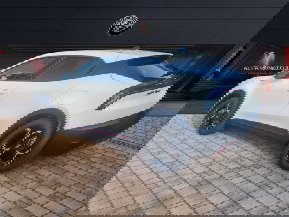 Alfa Romeo Junior nuova a Monza e Brianza (7)