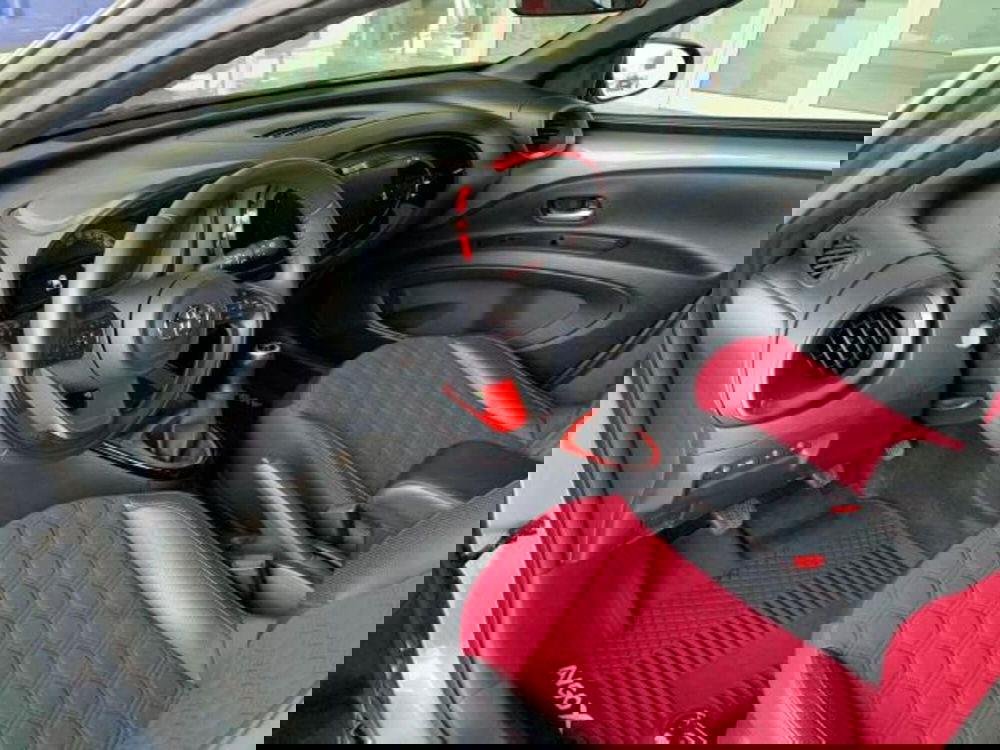 Toyota Aygo X usata a Trieste (11)