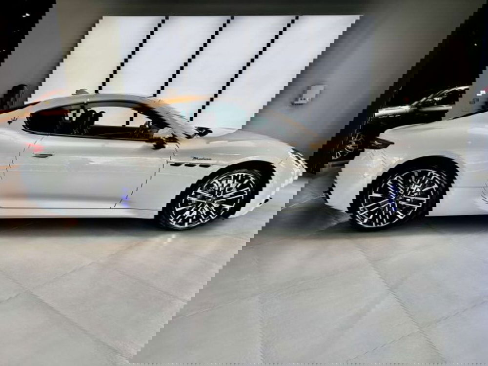 Maserati Granturismo usata a Torino (4)