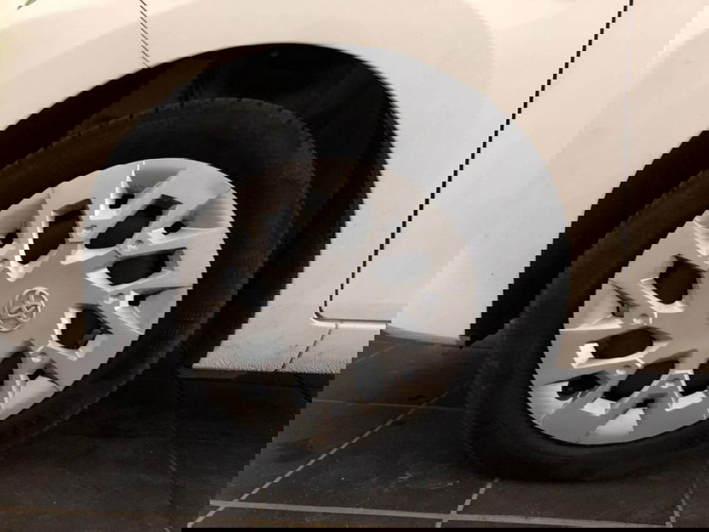 Toyota Aygo usata a Torino (6)