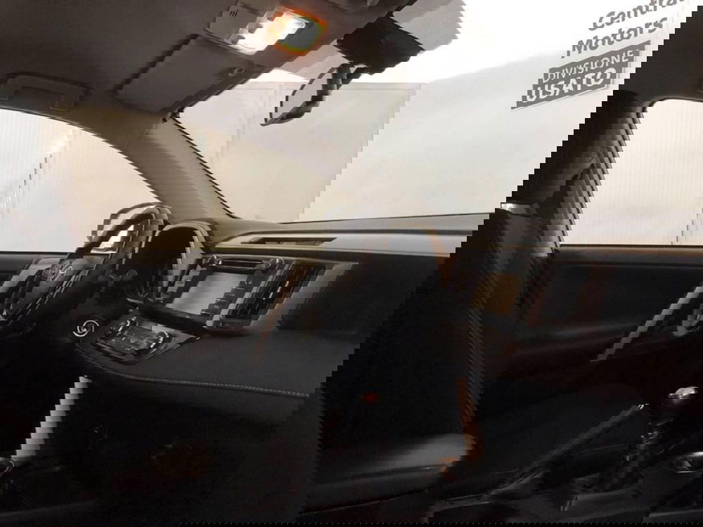 Toyota Rav4 usata a Torino (8)