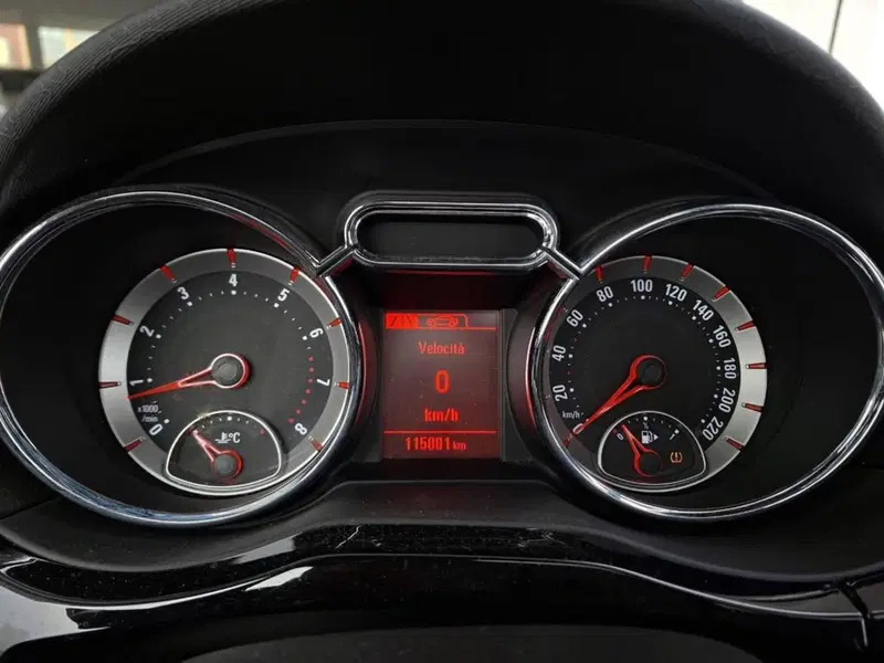Opel Adam usata a Torino (7)