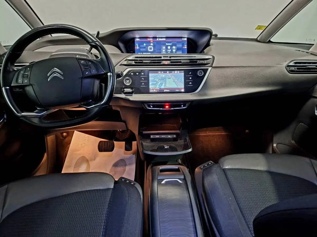 Citroen C4 Picasso usata a Torino (11)