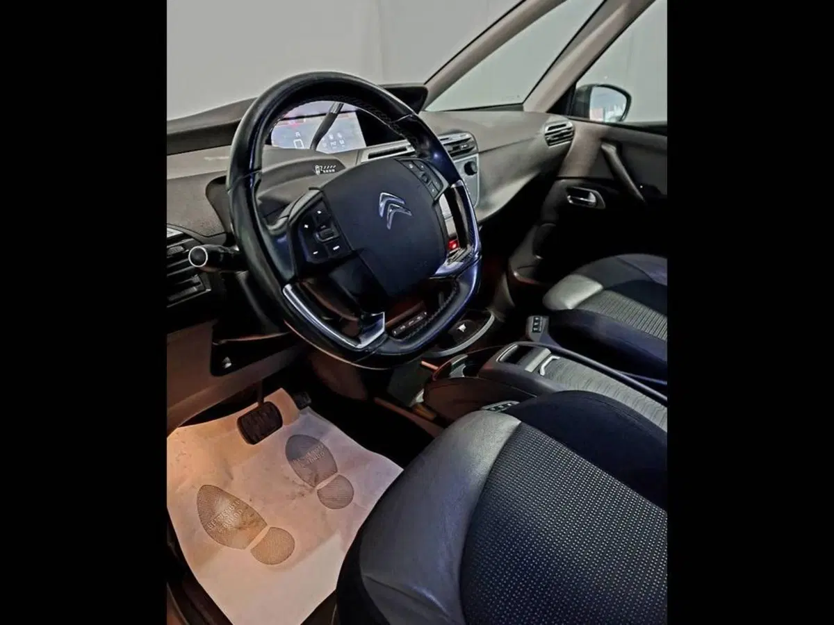 Citroen C4 Picasso usata a Torino (12)