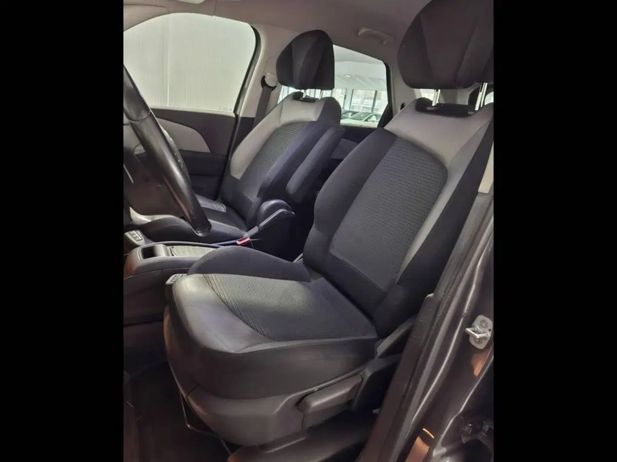 Citroen C4 Picasso usata a Torino (13)